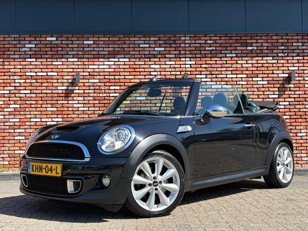 Mini Cabrio 1.6 Cooper S Cabrio 184PK Automaat HK Leer Stoelverw Pdc Clima Uitstraling!