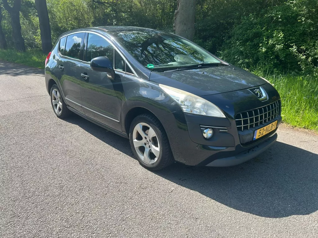 Peugeot 3008 1.6 HDiF Blue Lease
