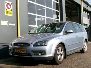 Ford Focus Wagon 1.6-16V Futura Automaat