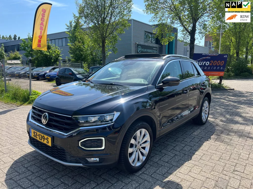 Volkswagen T-Roc 1.0 TSI Style - PANORAMA - DIGITAL DASH !