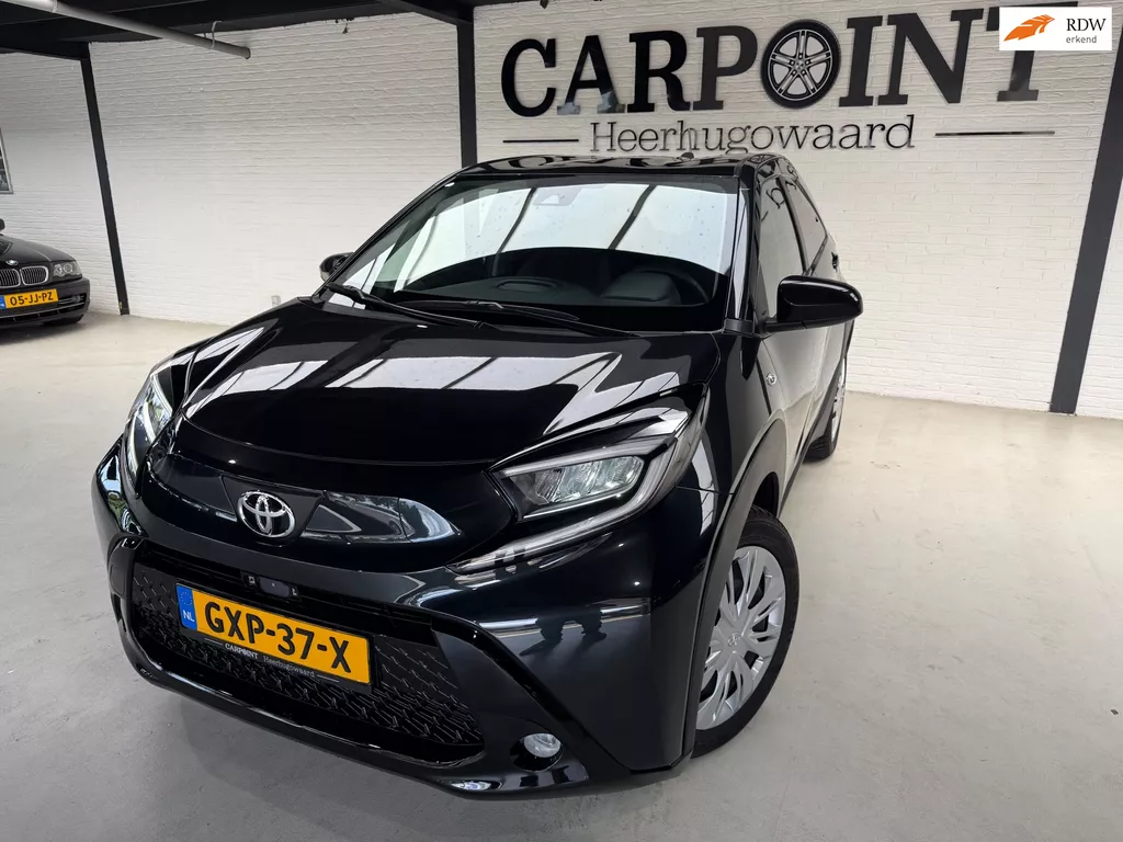 Toyota Aygo X 1.0 VVT-i MT Play 2022 Camera Cruise Adaptief DAB Stoelverwarming!