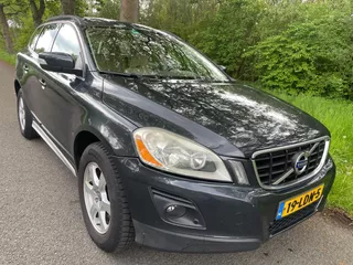 Volvo XC60 2.4D Momentum