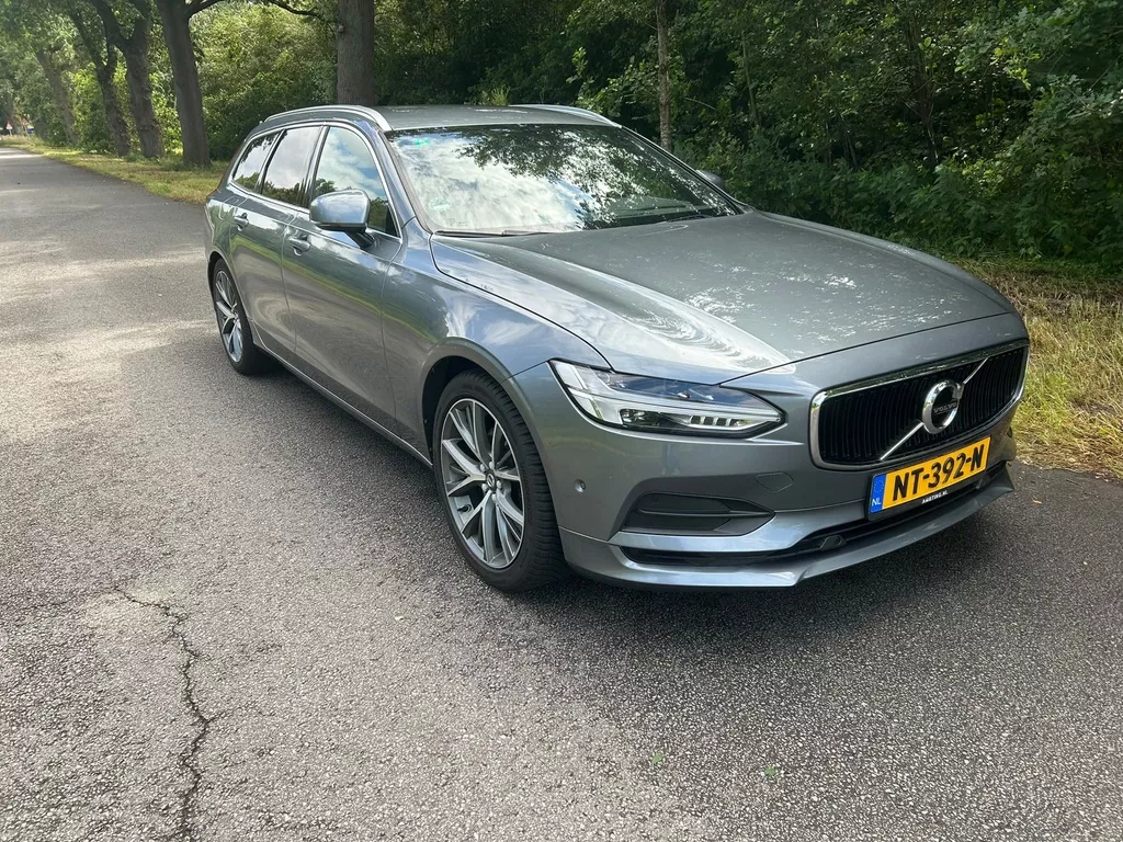 Volvo V90 2.0 D4 Momentum