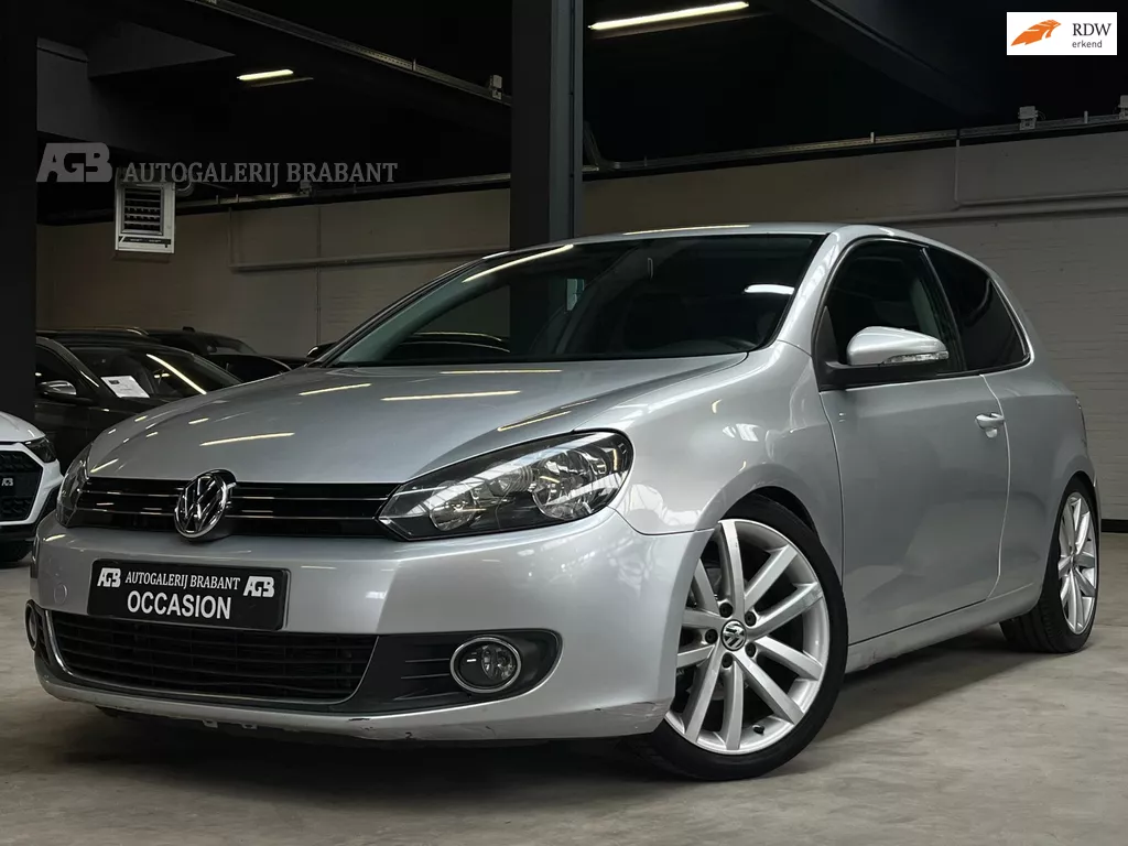 Volkswagen Golf 2.0 TDI Highline Carplay/Airco/Cruise