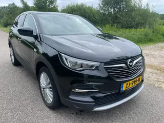 Opel Grandland X 1.5 CDTi Business Executive