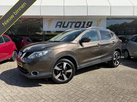 Nissan Qashqai 1.2 N-Connecta Xtronic CVT Automaat