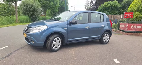Dacia Sandero 1.6 Lauréate