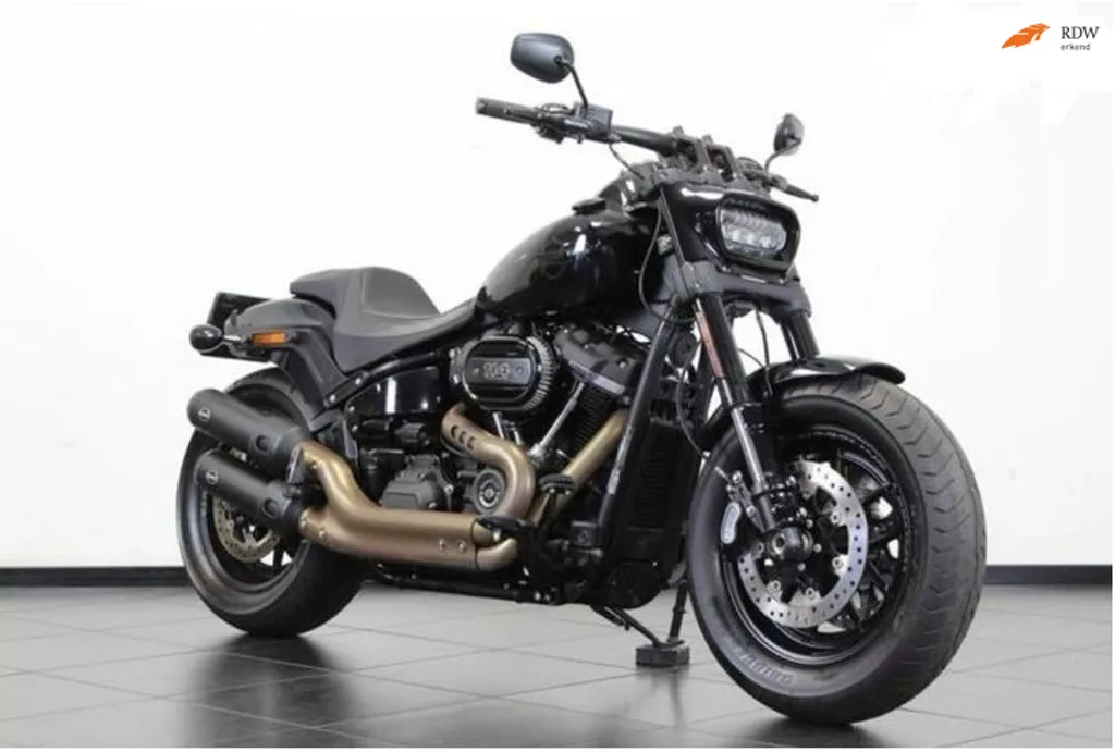 Harley Davidson Chopper 114 FXFBS Softail Fat Bob