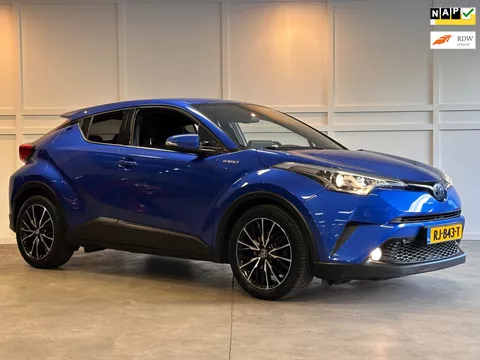 Toyota C-HR 1.8 Hybrid Dynamic / Camera / Trekhaak / Stoelverwaming