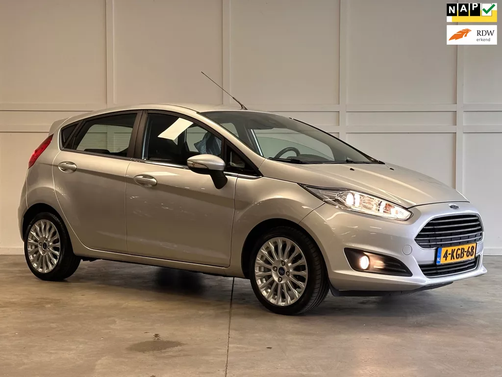 Ford Fiesta 1.0 EcoBoost Titanium / Cruise Controle / 2013 /