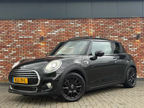Mini Mini 1.5 Cooper Chili Business Pano Cruise Led Stoelverw Cruise Pdc Clima Uitstraling!