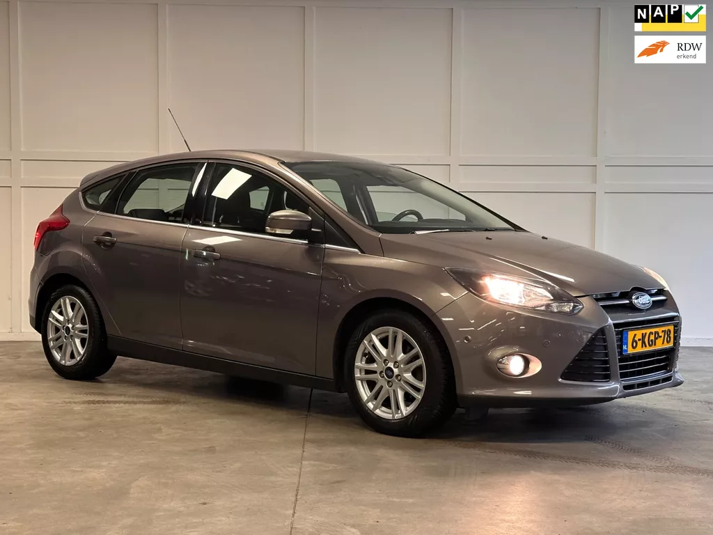 Ford Focus 1.0 EcoBoost Titanium / 2013 / Cruise