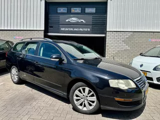 Volkswagen Passat Variant 2.0 FSI Trendline Business | APK | Airco | Cruise