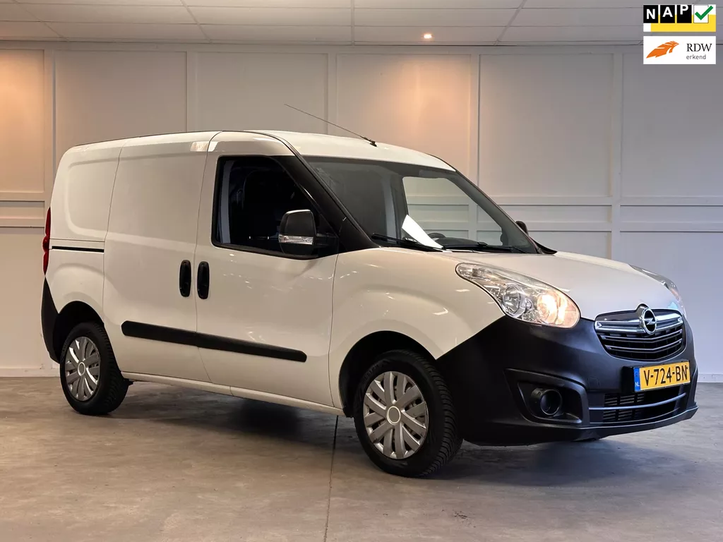 Opel Combo 1.3 CDTi / 2016 / 133.902 KM / Airco / Schade Links