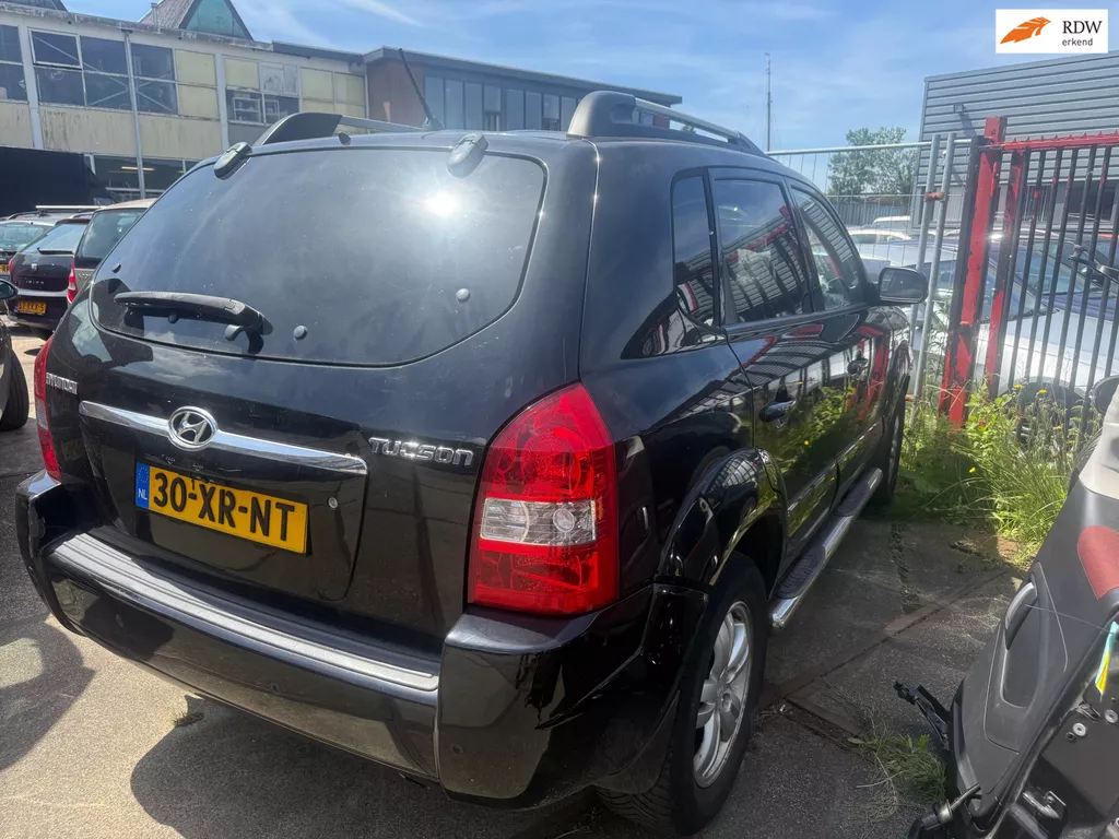 Hyundai Tucson 2.0i Style Premium((( schade )))