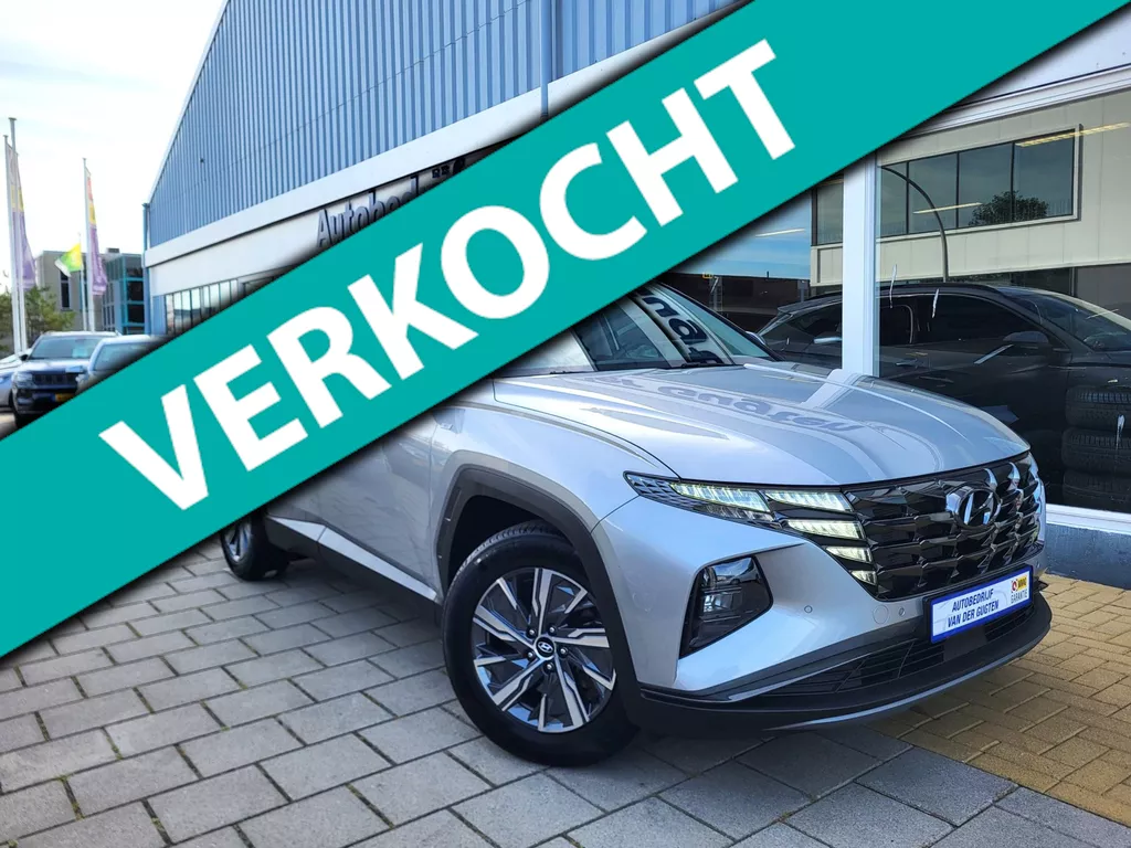 Hyundai Tucson 1.6 T-GDI MHEV Comfort / Carplay & Android / Camera / Stoel -en Stuurverwarming /