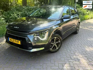 Kia NIRO 1.6 GDi Hybrid DynamicPlusLine 1 Eig. 15000 km b.j. 11-2024 vele extra's vol led ,head-up ,electr.klep