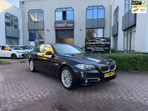 BMW 5-serie 520i Luxury Edition AUTOMAAT!!
