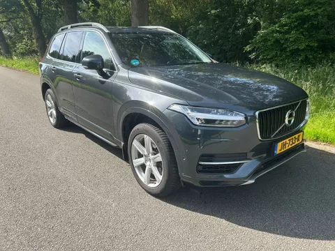 Volvo XC90 2.0 T8 Twin Engine AWD Momentum