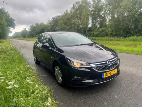 Opel Astra 1.6 CDTI Business+