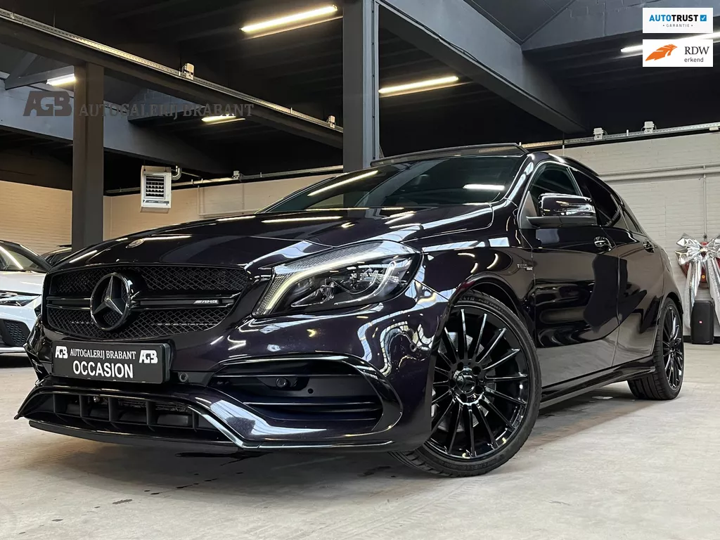 Mercedes-Benz A-klasse AMG 45 4MATIC Pano/Carplay/MemoryStoelen/381PK