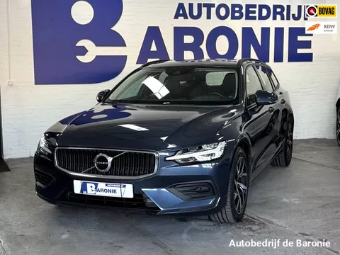 Volvo V60 2.0 T4 Momentum