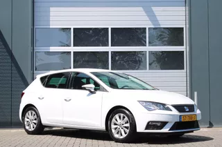Seat Leon 1.0 EcoTSI Style Business Intense Clima/Cruise/Keyless/PDCv+a/LaneAssist/Carplay/Android/Navi/LED/DAB/16"LM/APK31-5-2027