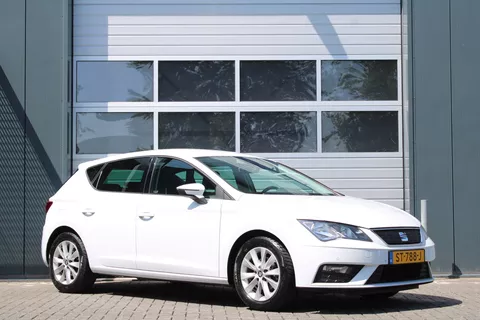 Seat Leon 1.0 EcoTSI Style Business Intense Clima/Cruise/Keyless/PDCv+a/LaneAssist/Carplay/Android/Navi/LED/DAB/16"LM/APK31-5-2027