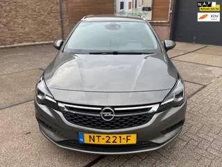 Opel Astra Sports Tourer 1.4 Innovation ((( AUTOMAAT )) luxe model