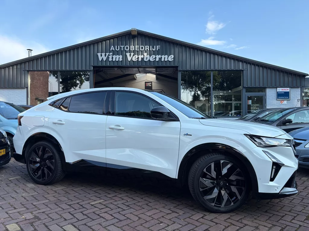 Renault RAFALE 1.2 E-Tech 4x4 plug-in hybrid 300 atelier Alpine