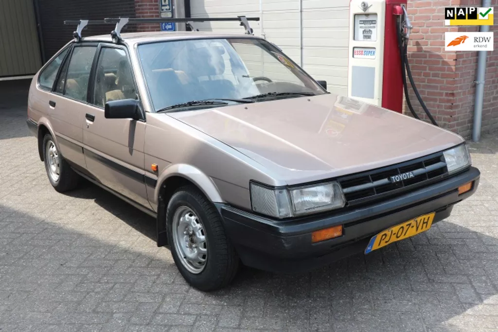 Toyota Corolla 1.3 GL