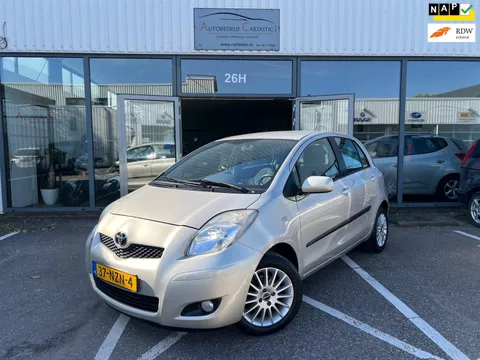 Toyota Yaris 1.3 VVTi Aspiration CLIMA | NAVI | ONDERHOUDEN | NAP | APK |
