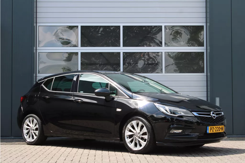 Opel Astra 1.4 Innovation 150pk Clima/Cruise/Camera/Stoel&Stuurverwarming/PDC/LaneAssist/Navi/Bluetooth/LED/17"LM/Trekhaak/APK2027