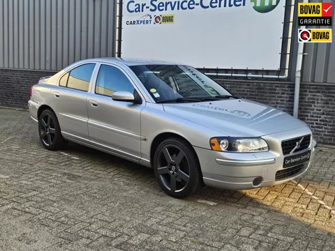 Volvo S60 2.5T Summum AWD
