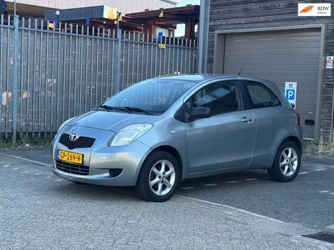 Toyota Yaris 2eigenaar/apk 28-08-2027