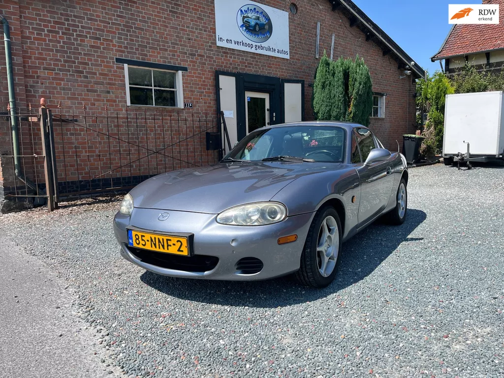 Mazda MX-5 1.6i Touring Nardi Torino ( Elektrische ramen + Stuurbekrachtiging )