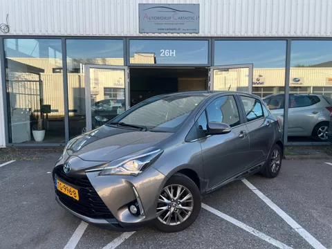 Toyota Yaris 1.5 Hybrid Energy Plus 1e EIGENAAR | NAVI | CAMERA | CLIMA | KEYLESS | CRUISE | DEALER ONDERHOUDEN | NAP | APK |