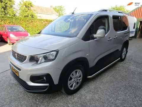 Peugeot RIFTER Automaat 7 pers alle opties clima,navi nieuw