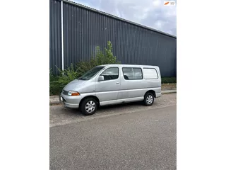 Toyota HiAce 2.5 D4-D 100 DC Emotion Executive