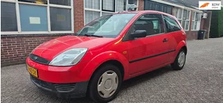 Ford Fiesta 1.3 Style lage kms apk