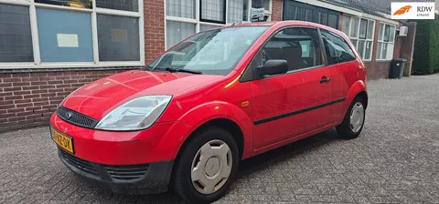 Ford Fiesta 1.3 Style lage kms apk