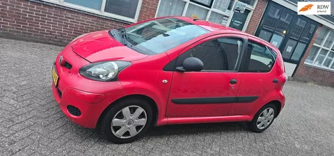 Toyota Aygo 1.0-12V Access airco 5drs Radio cd