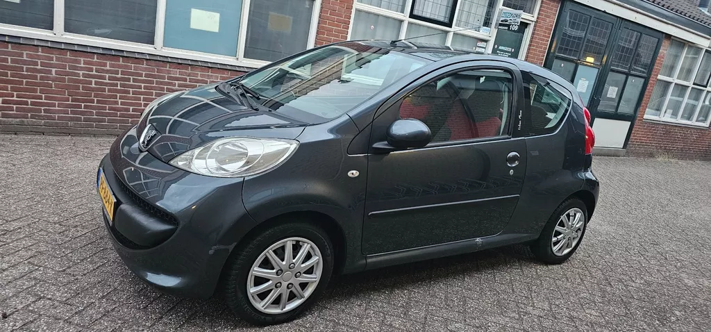 Peugeot 107 1.0-12V XR airco Toerenteller elek pak