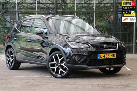 Seat Arona 1.0 TSI FR Business Intense LED / Adaptive / Trekhaak / All-in prijs / 12mnd Bovag garantie!