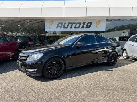 Mercedes-Benz C-klasse Coupé 350 BlueEFFICIENCY AMG Line