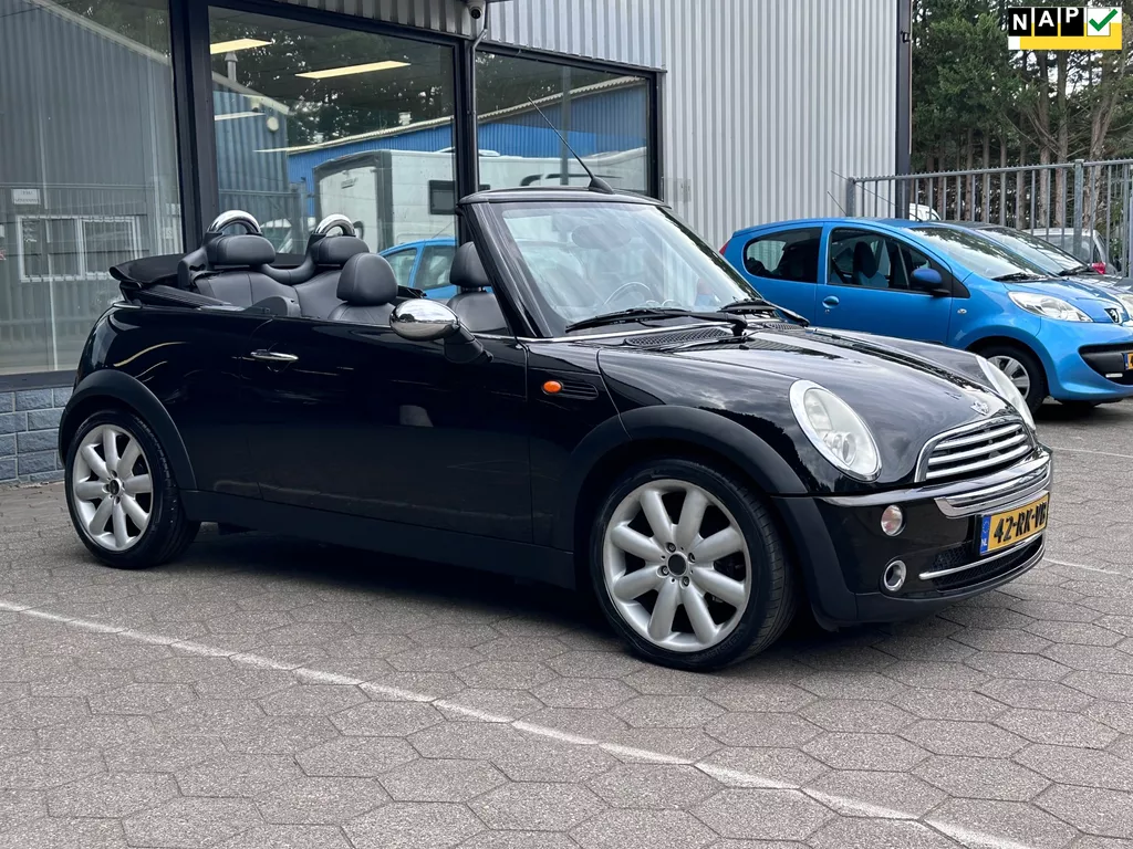 Mini Cabrio 1.6 Cooper Chili / Cabrio / Airco / Leder /