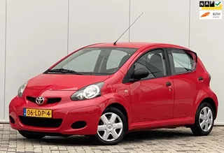 Toyota Aygo 1.0-12V Access 5 DEURS AIRCO NAP 2 EIGENAREN DEALER ONDERHOUD