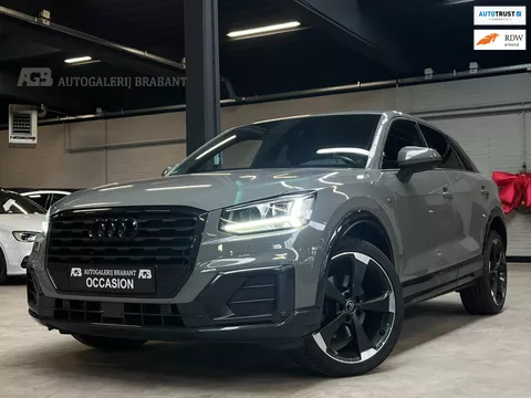 Audi Q2 35 TFSI CoD Design S Line Carplay/Virtual/Automaat/Stoelverwarming