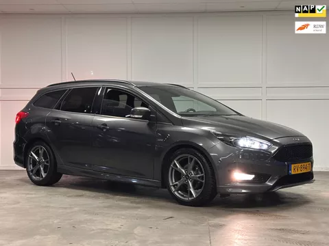 Ford Focus Wagon ST-Line / 2018 / Revisie Motor / Navi / Cruise /
