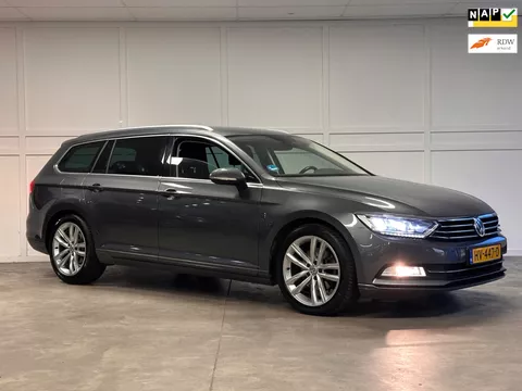 Volkswagen Passat Variant 1.6 TDI Business Edition / Xenon / LED / Navi